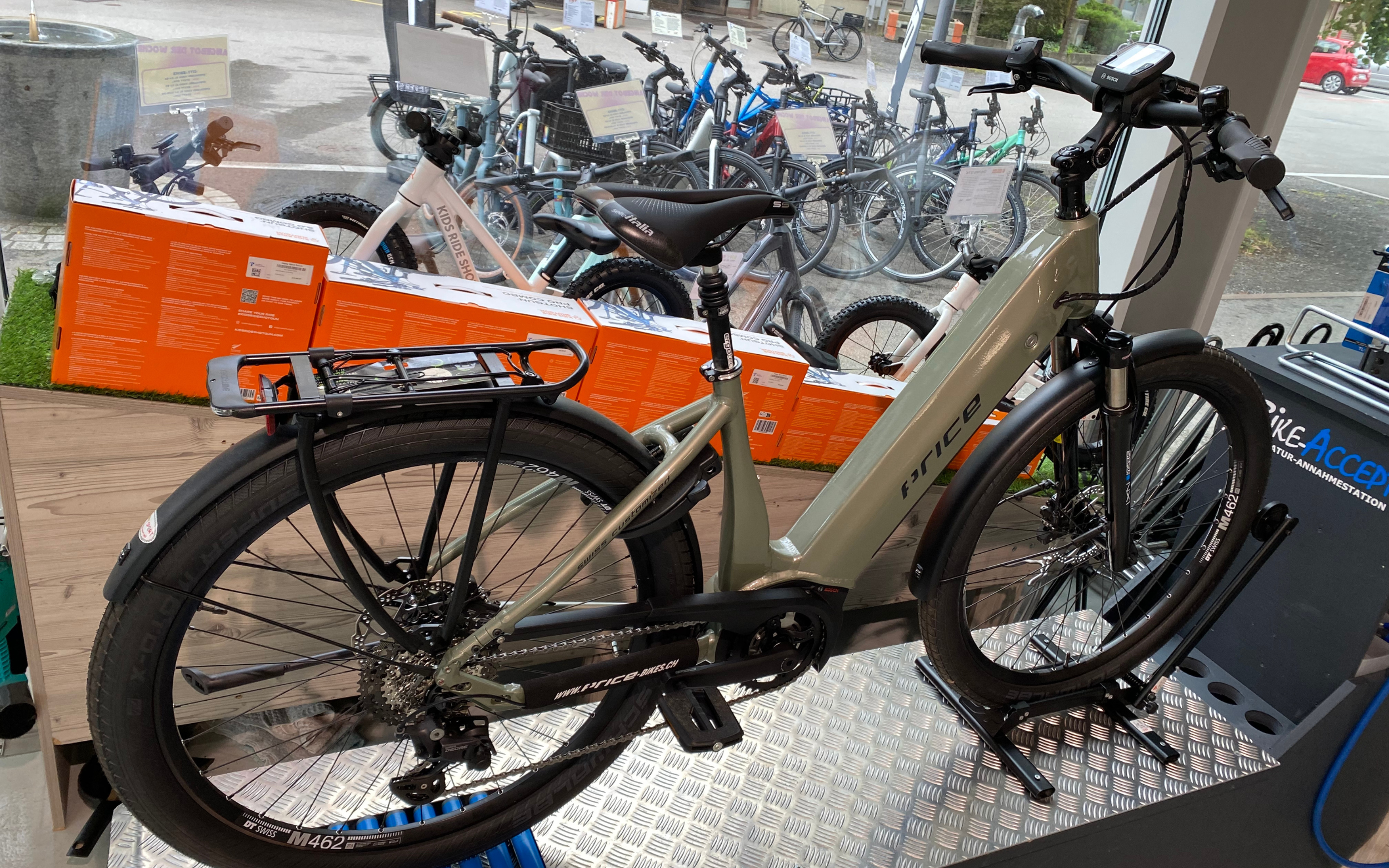 <strong>PRICE</strong> E-Xpress Steps iTube Bosch (Aztek) – Bild 2